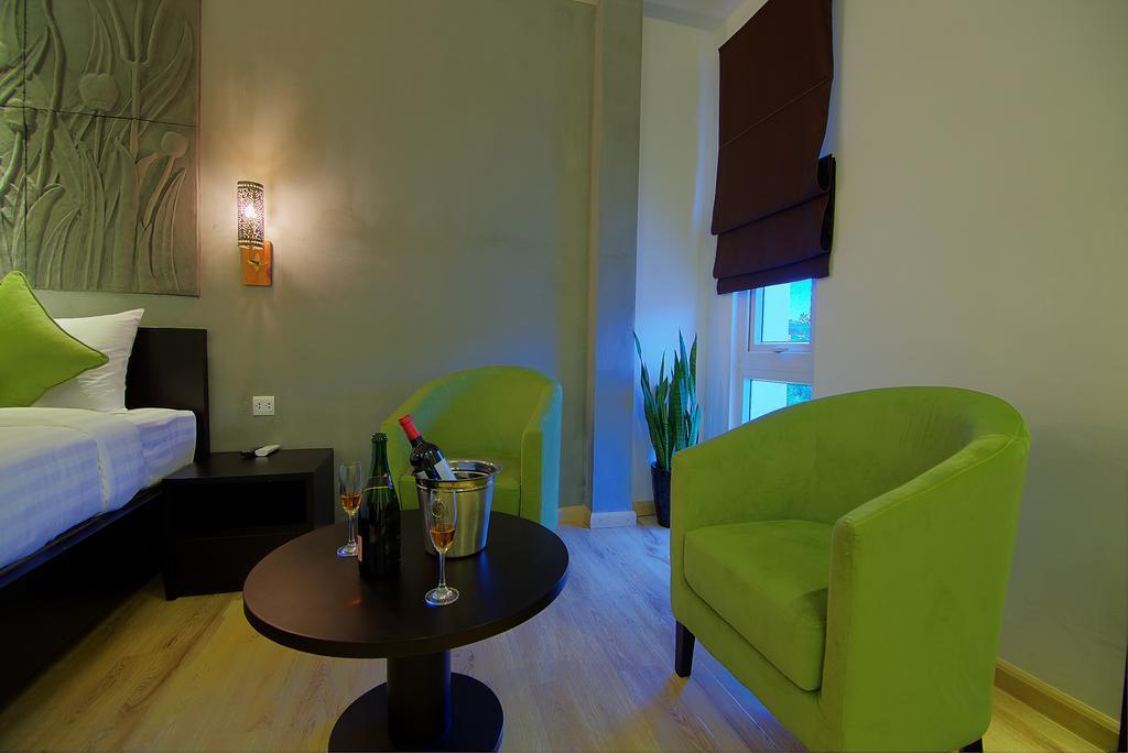 The Palm Boutique Hotel & Residence Phnom Penh Luaran gambar